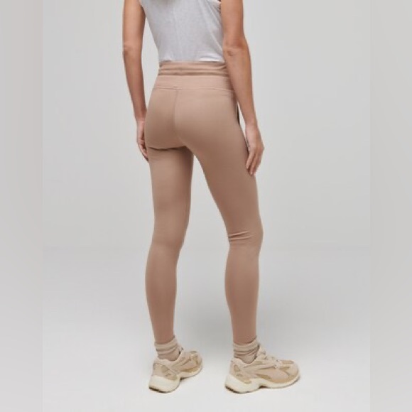 NWT | Travis Mathew | Friday Ponte Pocket Legging in Natural | Sz S - Picture 2 of 6